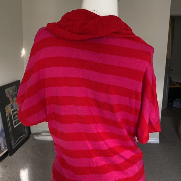 EXPRESS PINK RED STRIPE KNIT COWL NECK SWEATER SHIRT TOP SIZE M NWOT - Picture 4 of 4